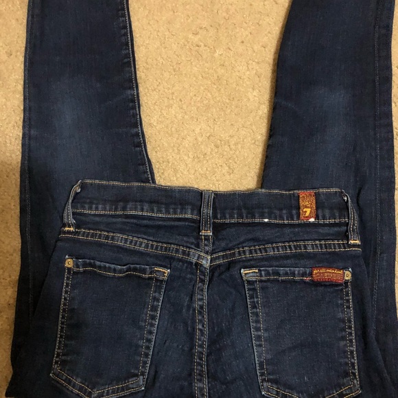 ****SOLD****7 For All Mankind Jeans - Picture 4 of 6